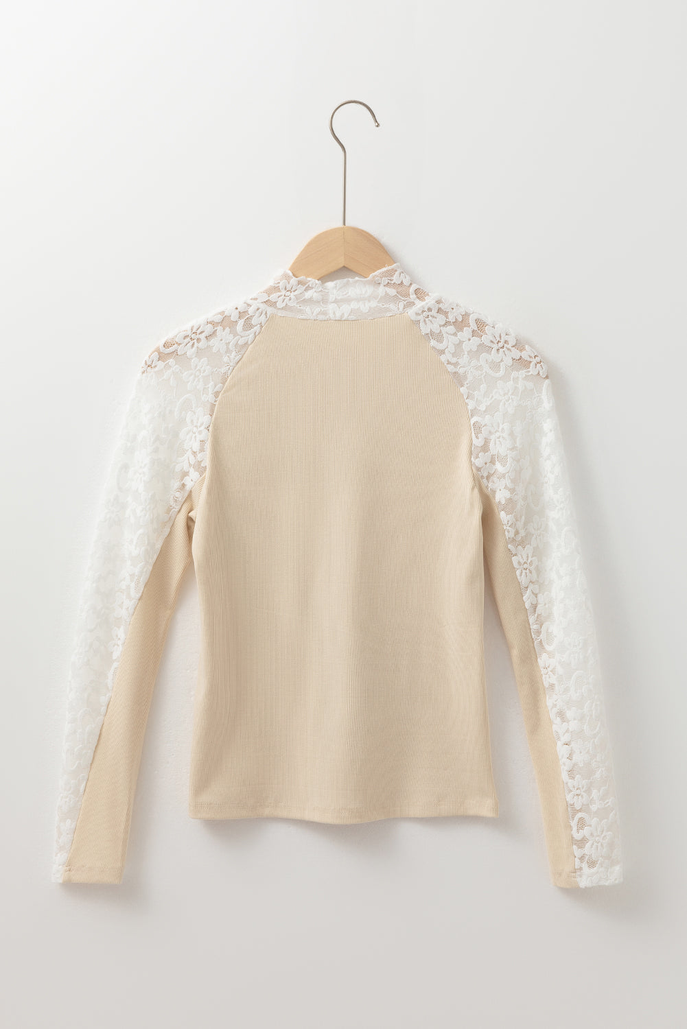 Ribbed Lace Sleeve