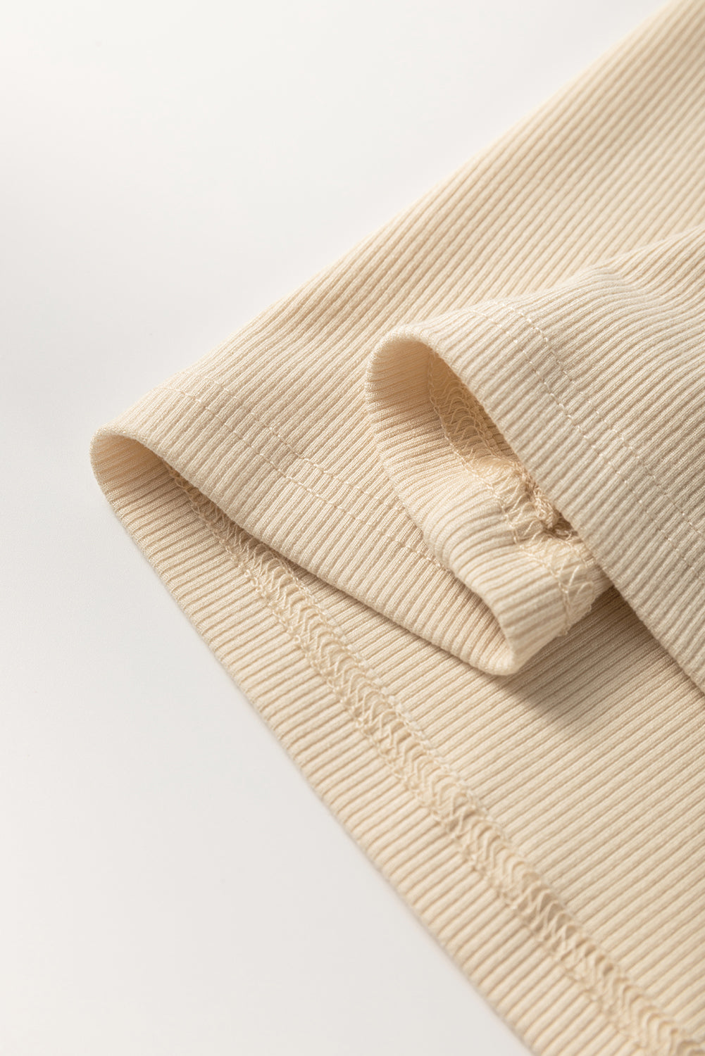 Ribbed Lace Sleeve